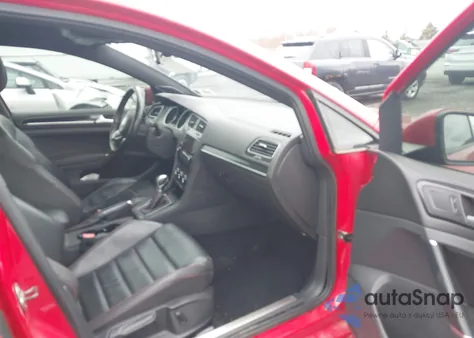 2015 Volkswagen Golf Gti 2.0T Se 4-Door z USA, uszkodzony, nr VIN 3VW4T7AU9FM038171